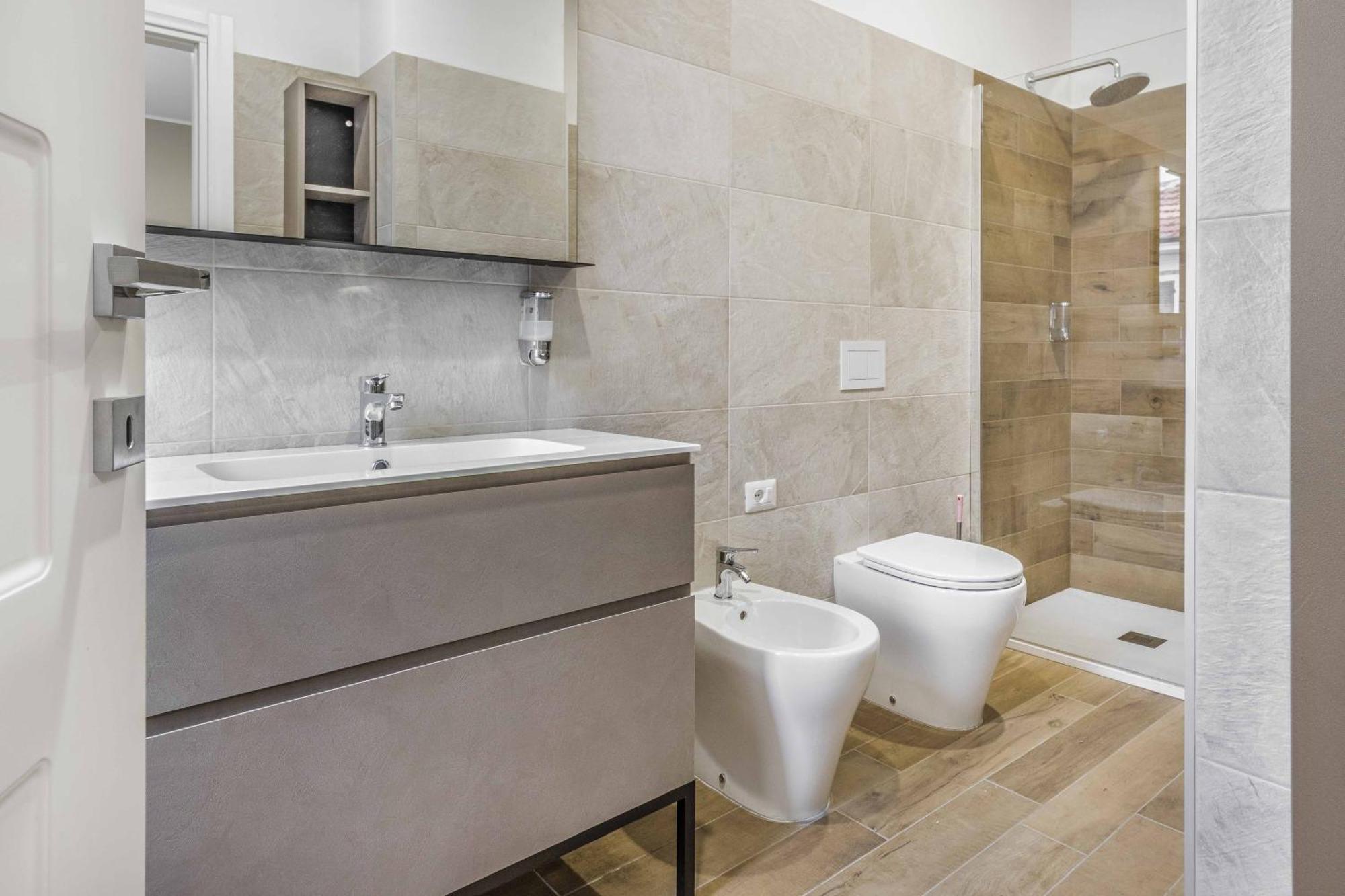 La Perla Rooms Saronno Bagian luar foto